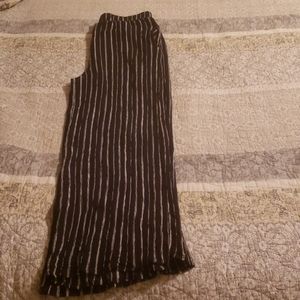"LOVE IN" Wide Legged Casual Pants w Pockets